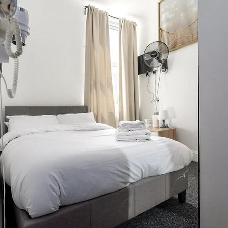 Guestready - Relaxing Hotel-Style Rooms 런던 외부 사진